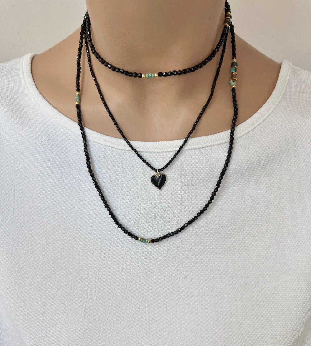 Mixe Mon Cajoux Ras de cou de 40cm en facettes de bohème noir avec un collier ou bracelet 5 rangs noir et turquoise