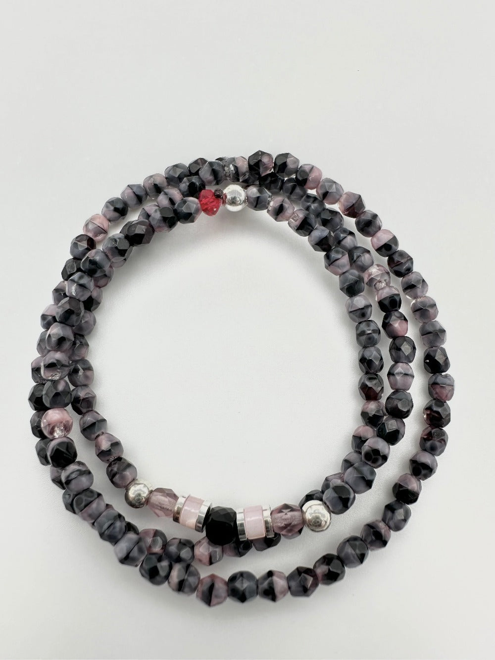 Bracelet élastique en facettes de bohème