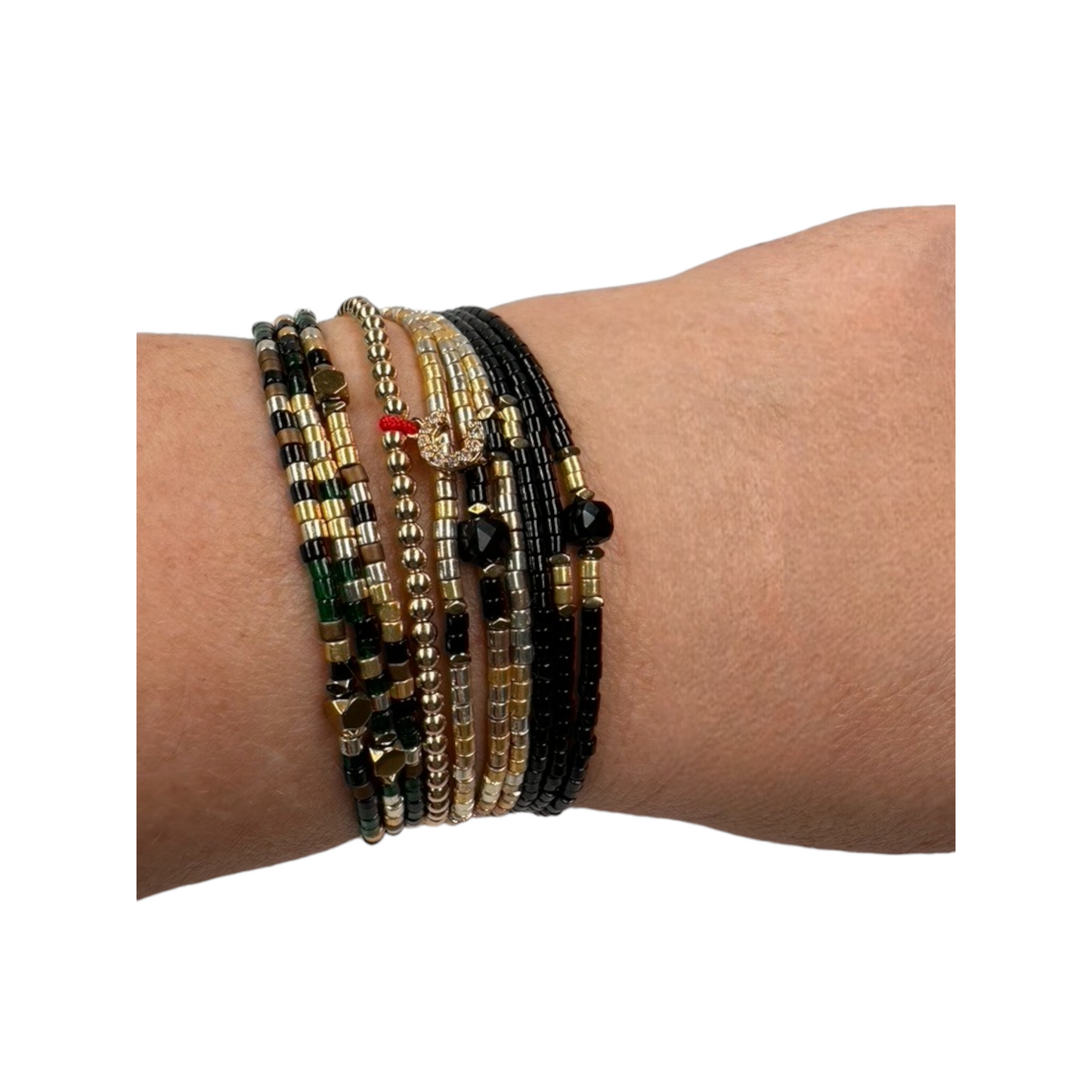 Mon Cajoux bracelet perles gold filled melangé avec plusieurs autres bracelets