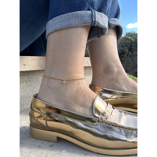 Mon CaJouX Bijoux de Cheville Or et sa breloque croix or et oxyde de zirconium