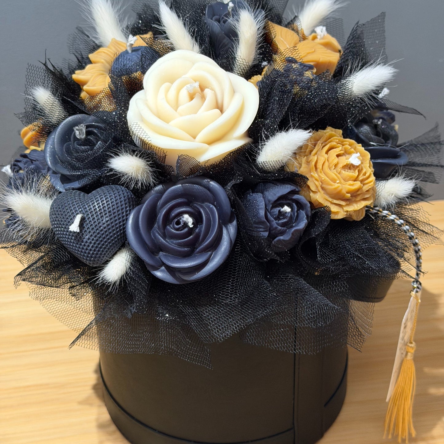 Bouquet de Fleurs en bougies CaJouX Parfumées à la  Cerice Noire L