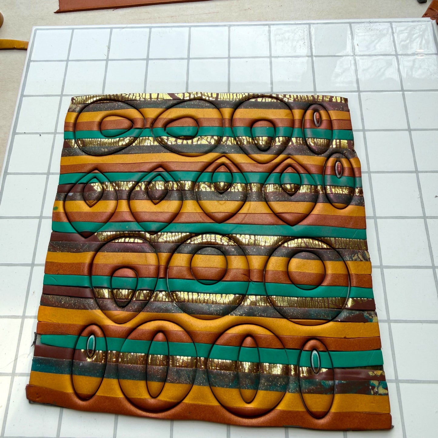 Photo de fabrication des boucles d'oreilles