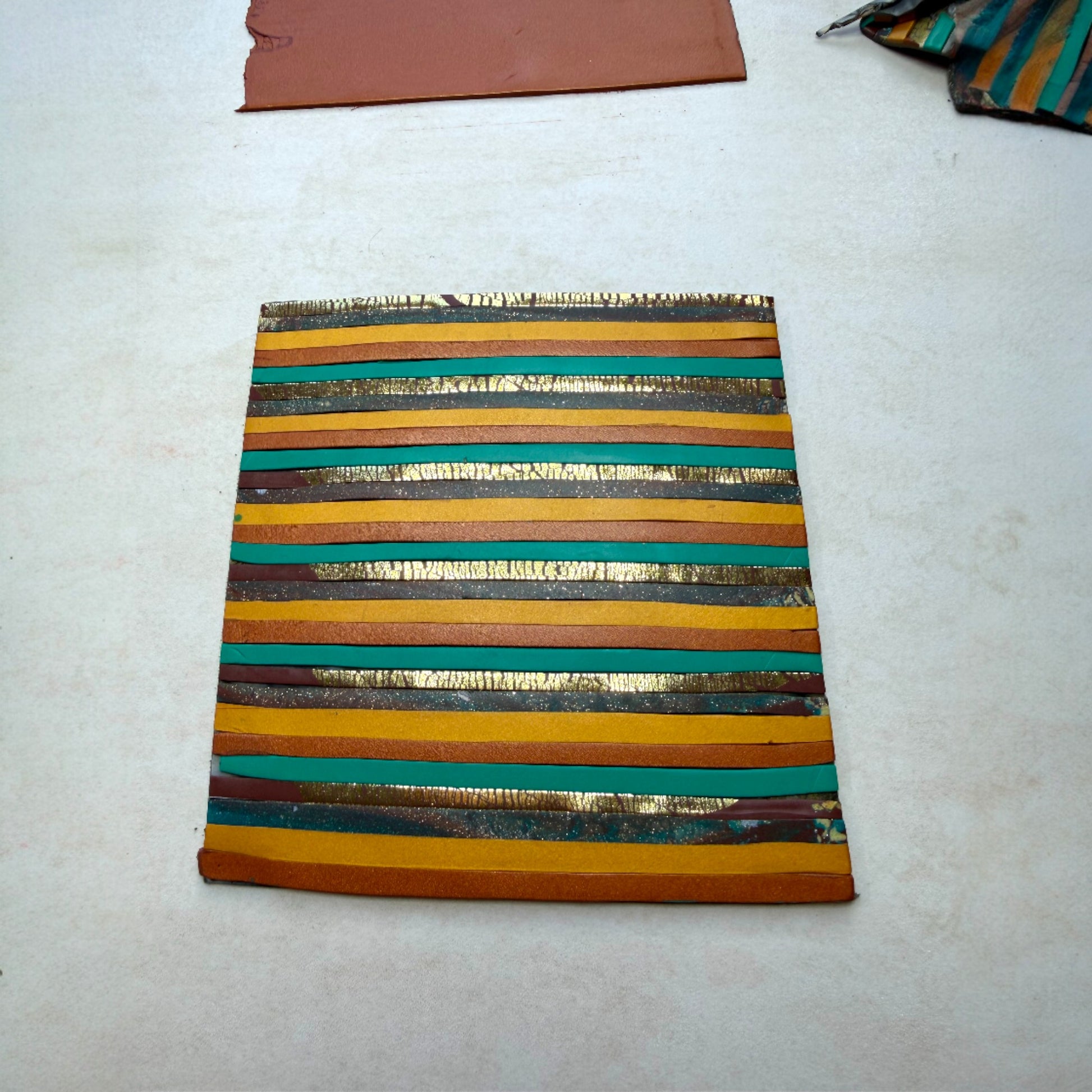 Photo de fabrication des boucles d'oreilles