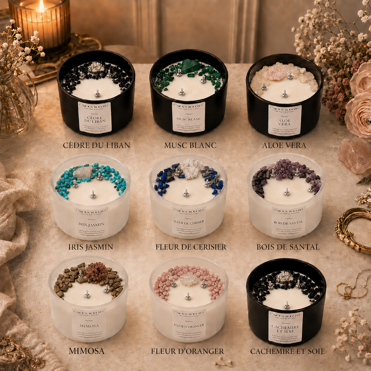 Découvrez la Bougie Cajoux Cèdre du Liban avec Hématite et Obsidienne : une création artisanale en cire végétale, parfum de Grasse et véritables pierres naturelles.