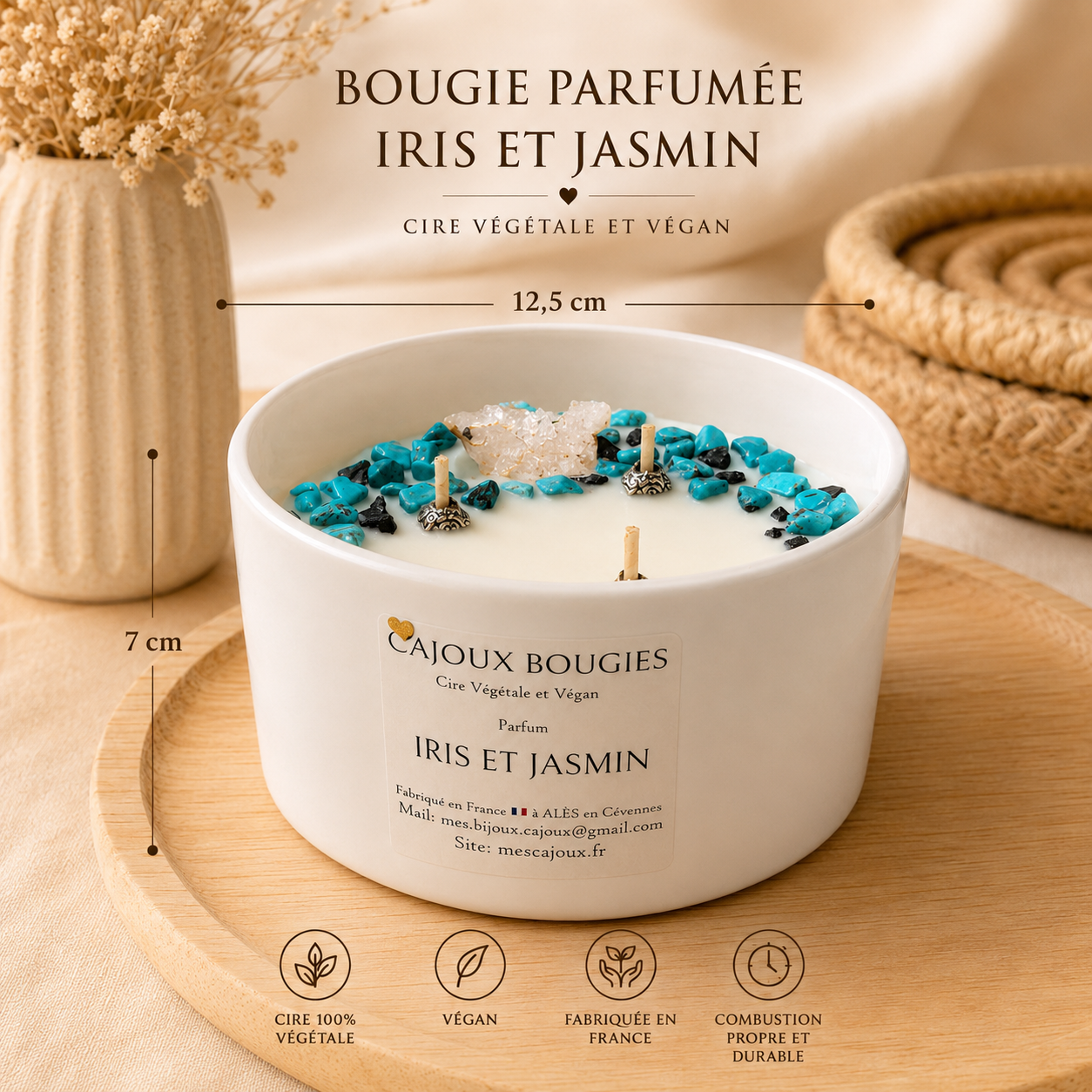 Bougie Cajoux parfum Iris Jasin incruste de turquoises de pyrite et de cristal de roche