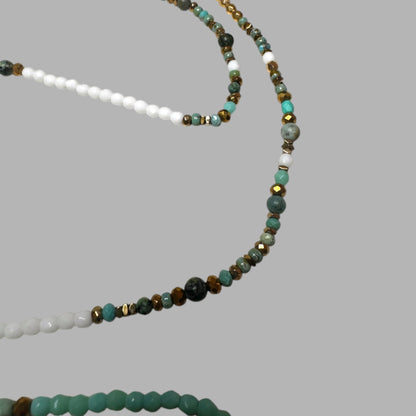 Mon CaJouX 7 Tours en facettes de bohème turquoises et blanches et or et Turquoise Africaines 