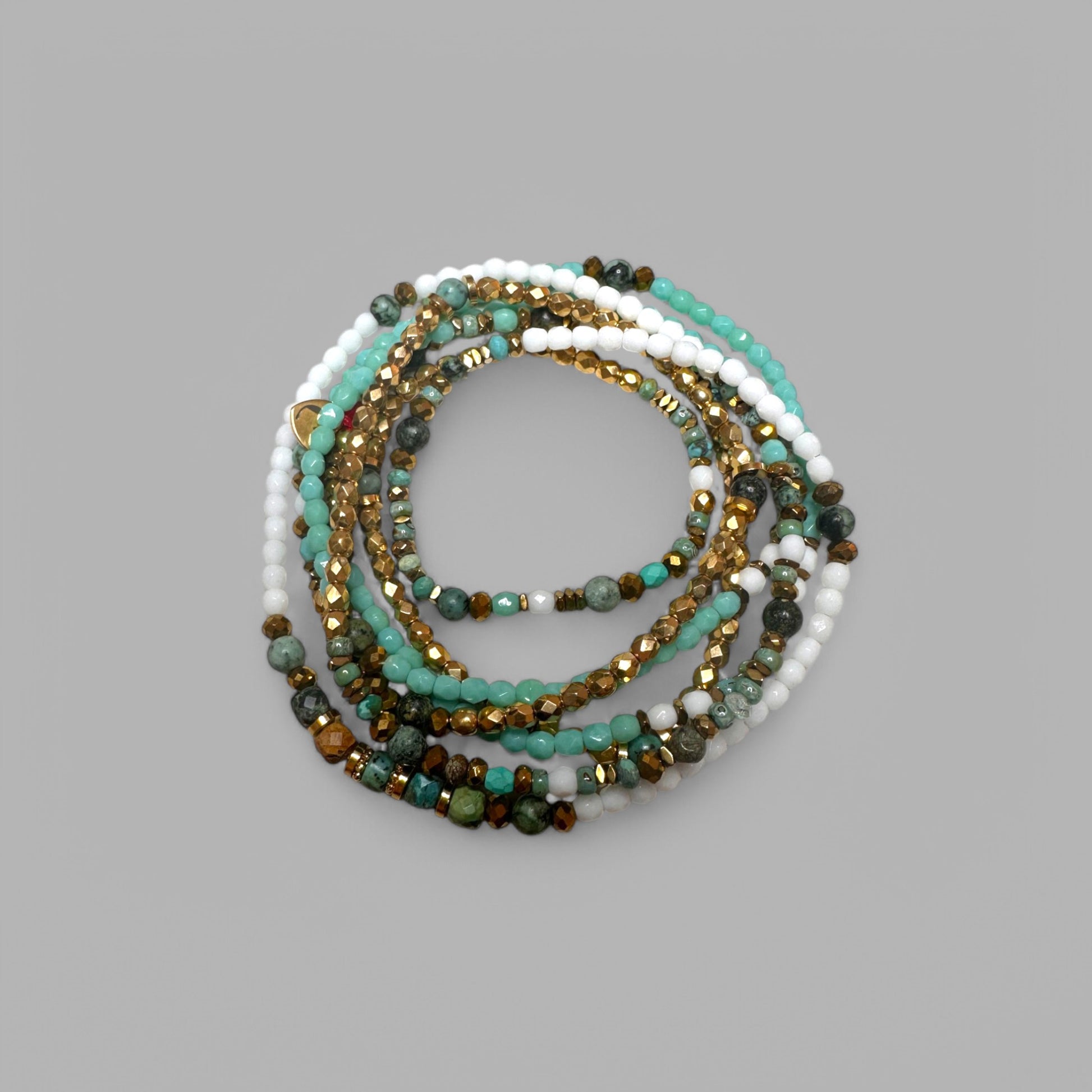 Mon CaJouX 7 Tours en facettes de bohème turquoises et blanches et or et Turquoise Africaines 
